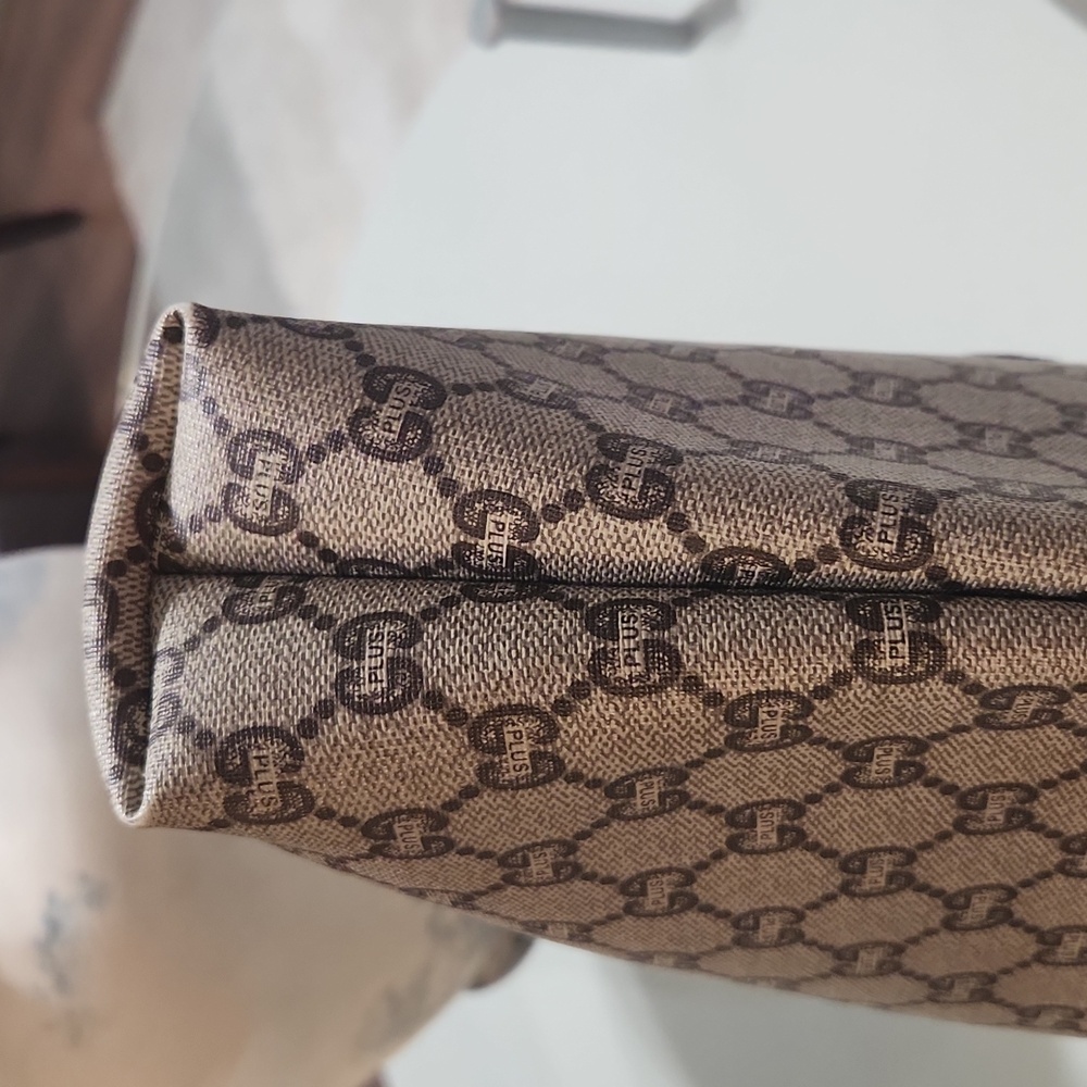 Gucci Plus Pouch - Picture 10 of 10